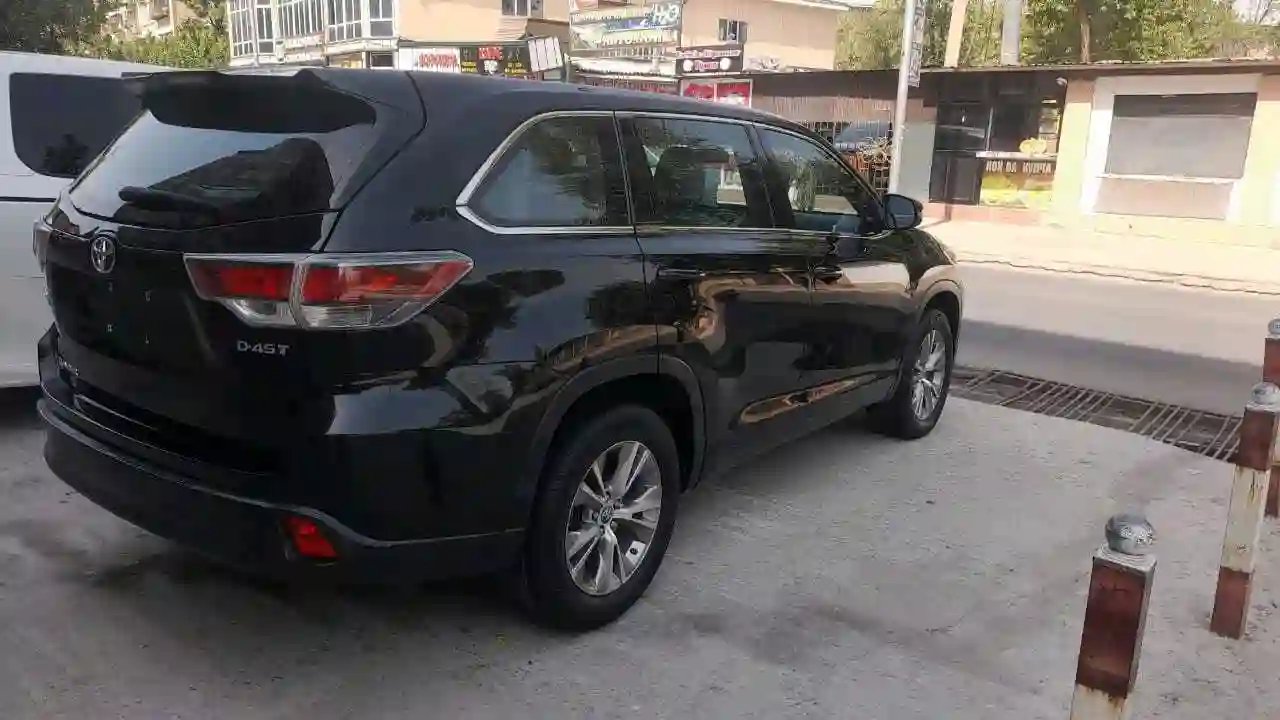 Toyota Highlander 2017 — миниатюра 3