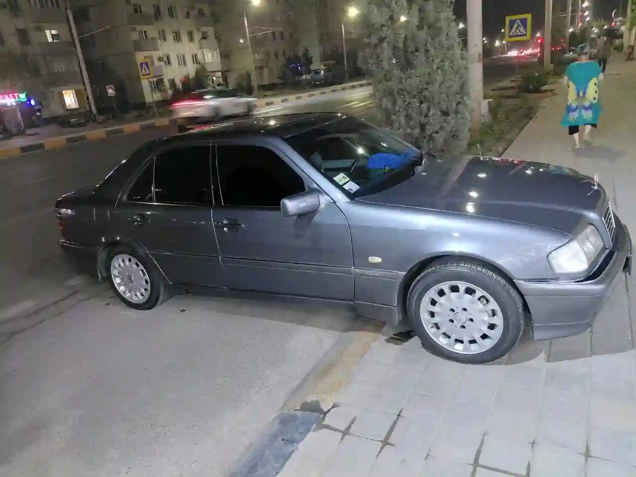Mercedes-benz S class 1999