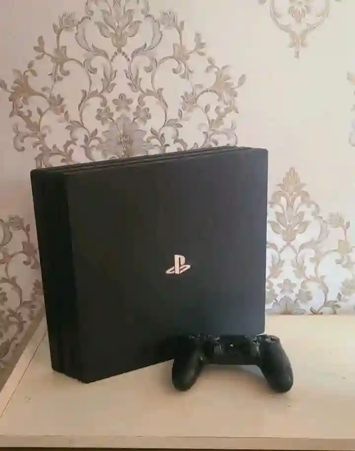 PlayStation 4pro 12.52