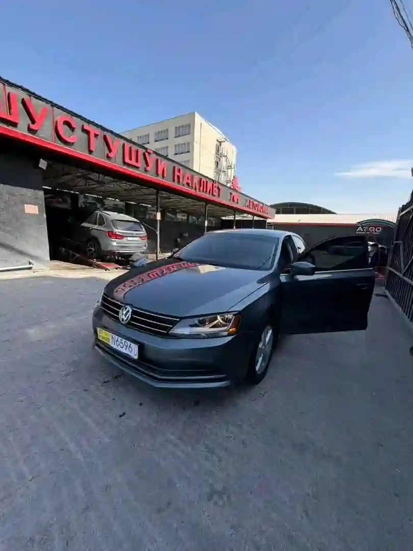 Volkswagen Jetta 2016 — миниатюра 8