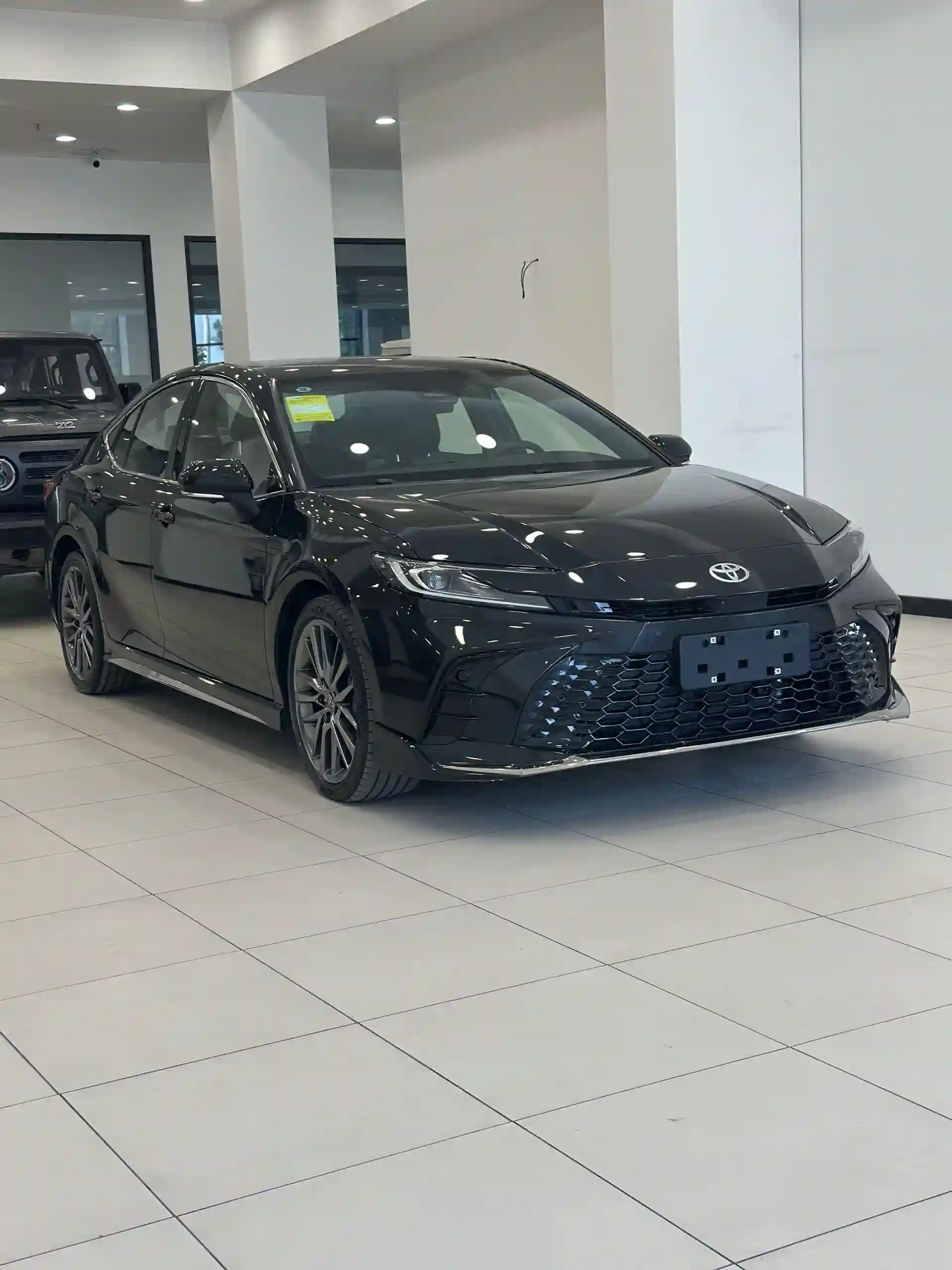 Toyota Camry 2026 — миниатюра 3
