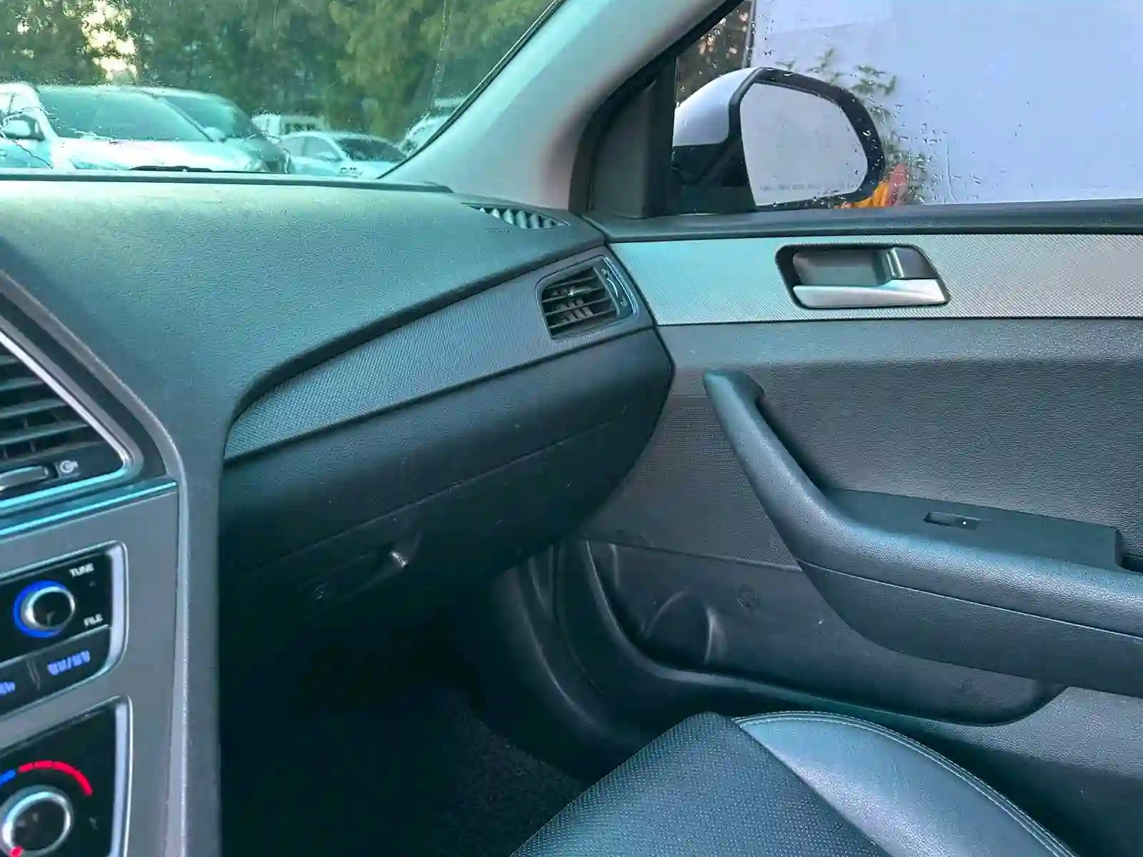Hyundai Sonata 2014 — миниатюра 11