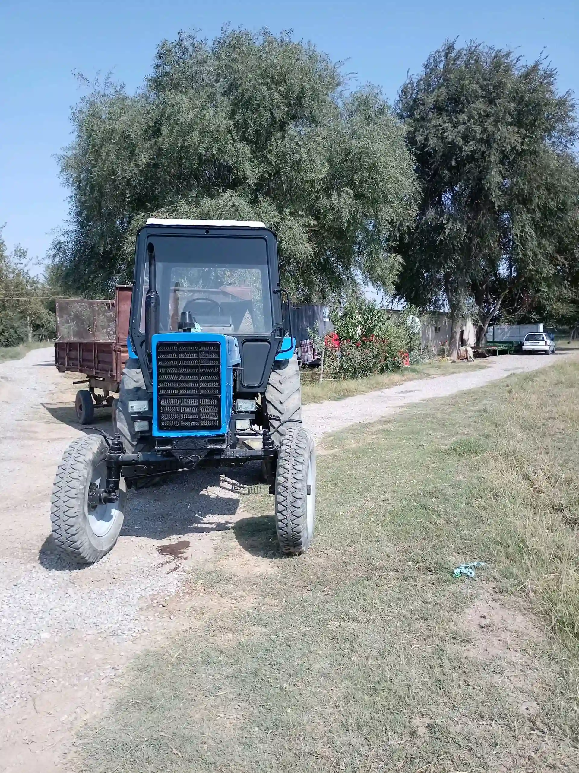 трактор мтз 82
