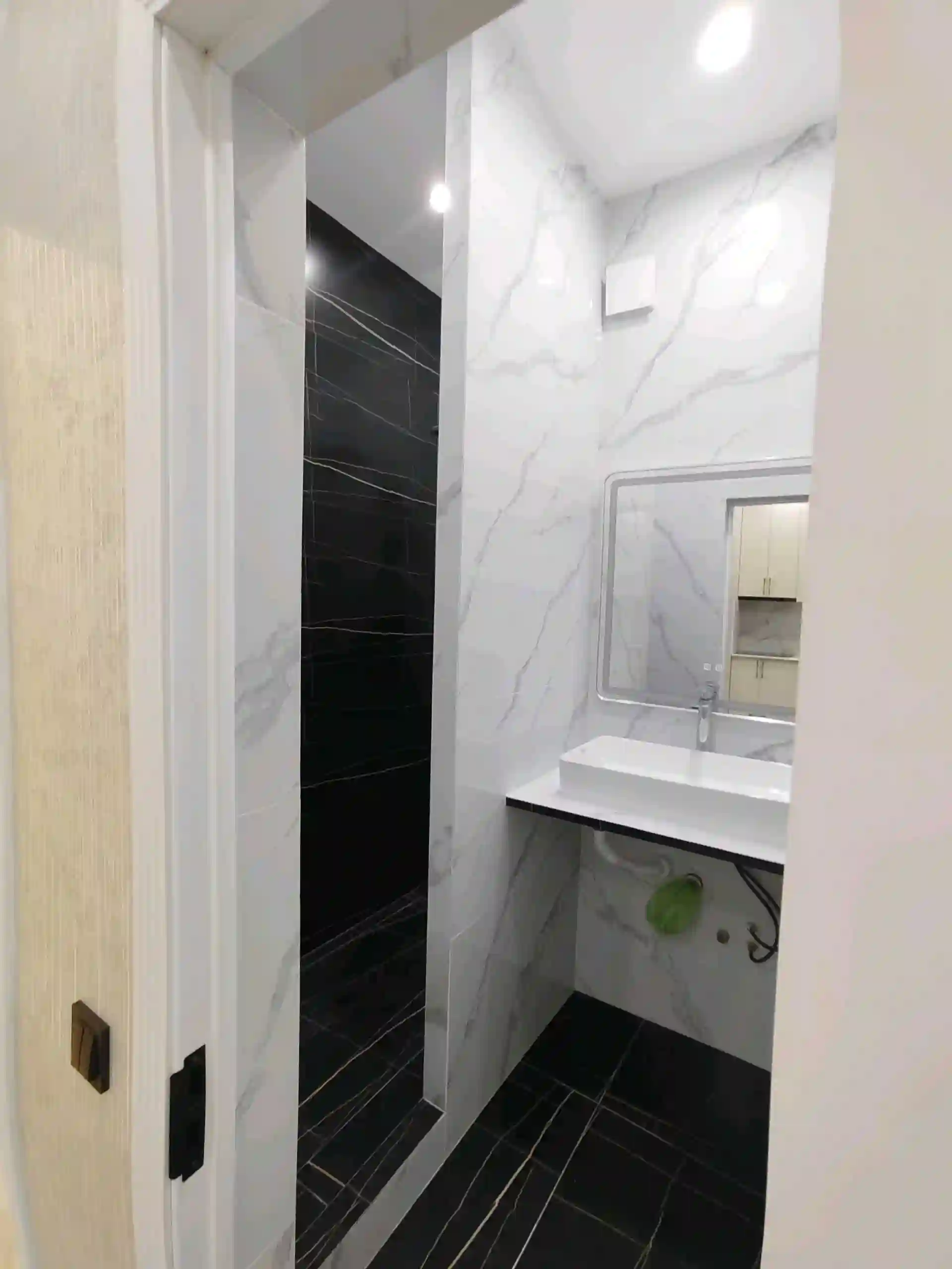 2-к квартира, 14 этаж, 43 м², Маладиёжний — миниатюра 8