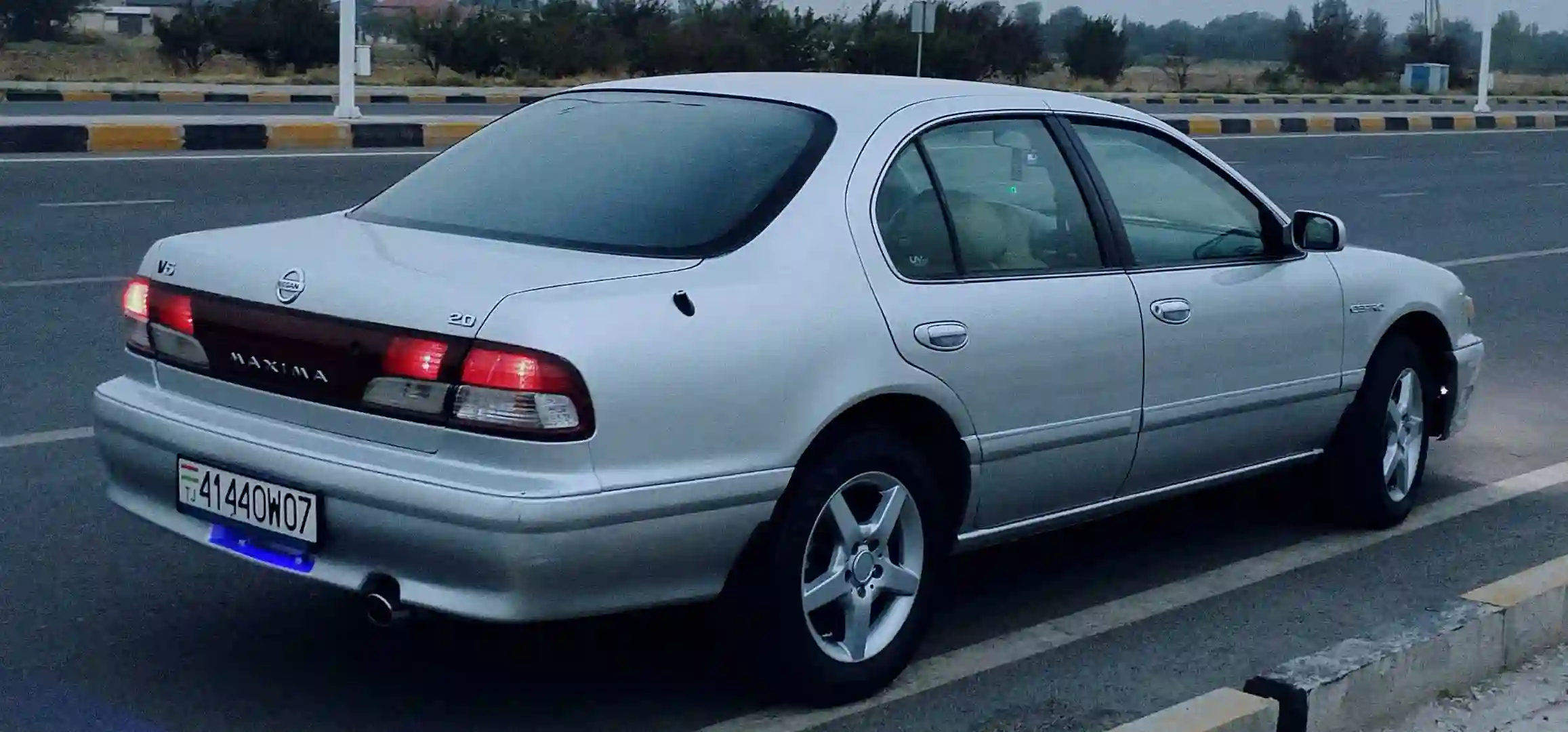 Nissan Cefiro 1996 — миниатюра 3