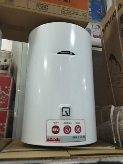 Водонагреватель Ariston 80л. ABS