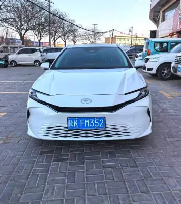 Toyota Camry, 2025