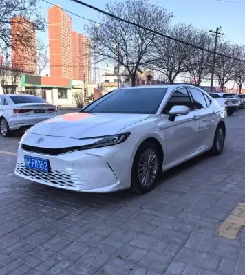 Toyota Camry, 2025