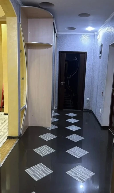 2-комн. квартира, 10 этаж, 87м², сомони — миниатюра 3