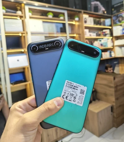 Tecno Camon Slim 16/256Gb black