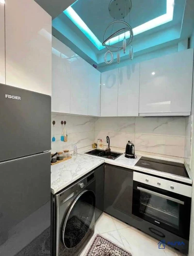 2-комн. квартира, 8 этаж, 47 м², Фирдавси — миниатюра 7