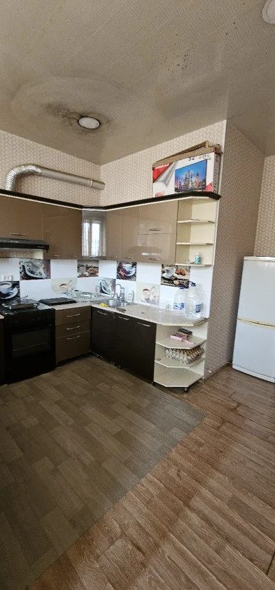 1-комн. квартира, 5 этаж, 56 м², 19 мкр — миниатюра 2