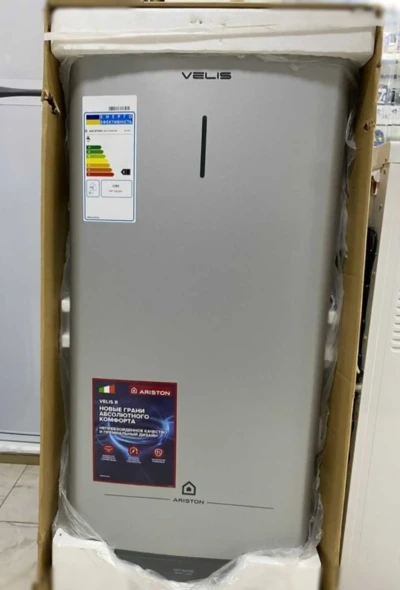 Водонагреватель Ariston 80л — миниатюра 3