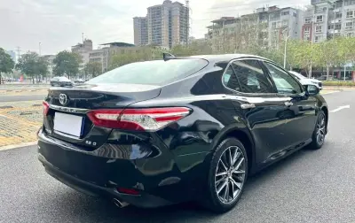 Toyota Camry, 2023