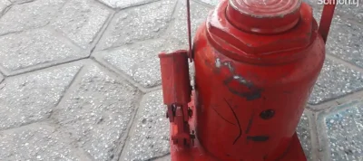 Домкрат