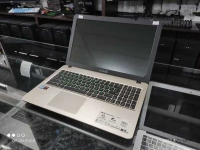 Игровой ноутбук Asus X540UP Core i5-7200U 8GB/500GB 7TH GEN