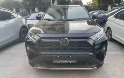 Toyota RAV 4, 2023