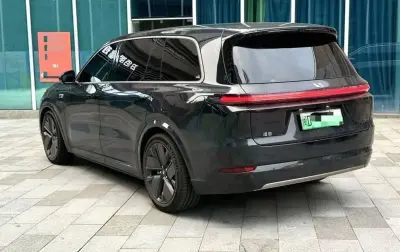 Li Auto (LiXiang) L9, 2025