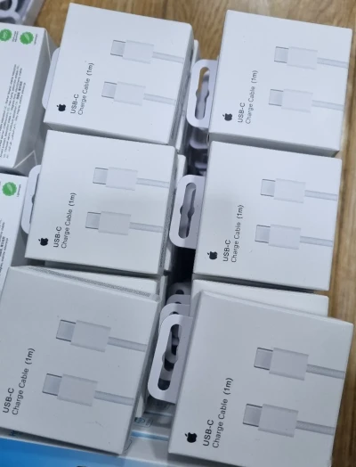 Кабель iPhone 15