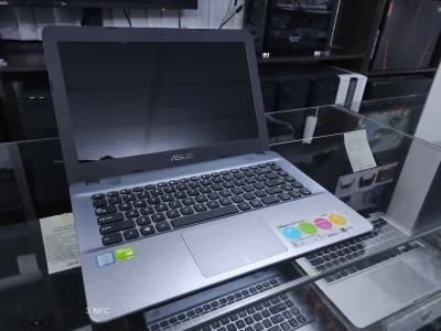 Ноутбук Asus VivoBook X441UK Core i5-7200U /GeForce 920MX 2GB / 4GB / 256GB SSD