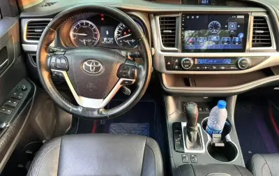 Toyota Highlander, 2016