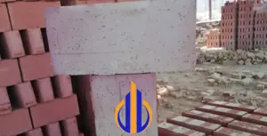 Строительный кирпич