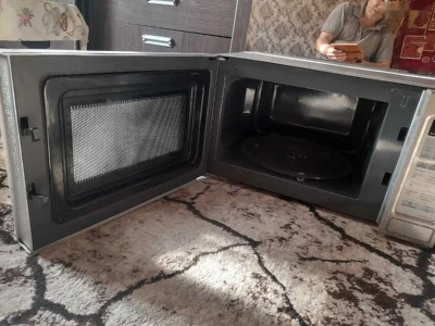 Микроволновая печь Panasonic — миниатюра 3