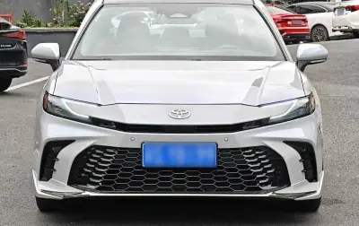 Toyota Camry, 2025