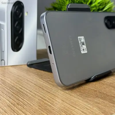 Samsung Galaxy A17