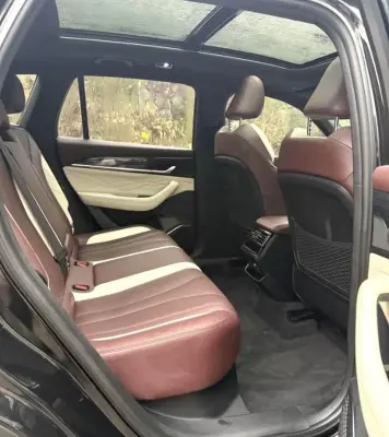 Geely Monjaro 2022