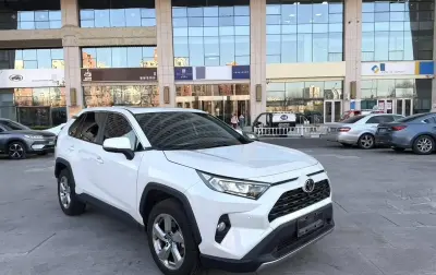 Toyota RAV 4, 2021 — миниатюра 2