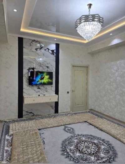 3-комн. квартира, 8 этаж, 120м², 19 мкр — миниатюра 2