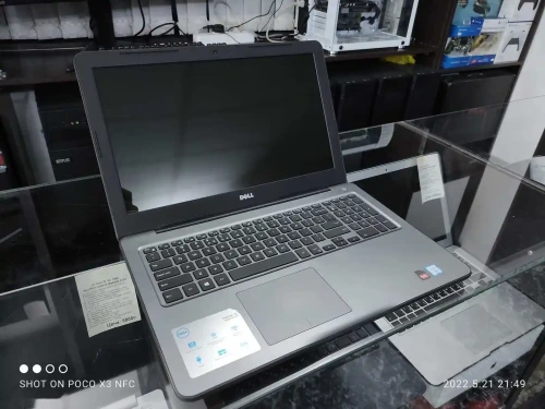 Игровой Ноутбук Dell Inspiron 5567 Core i7-7500U 8GB/1TB