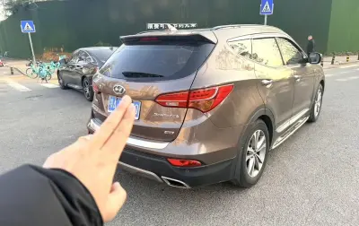 Hyundai Santa Fe, 2015