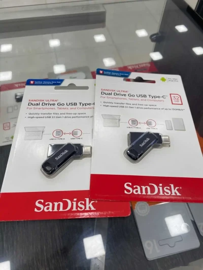 Флеш накопитель SanDisk Dual Drive Go USB Type-C 32Gb