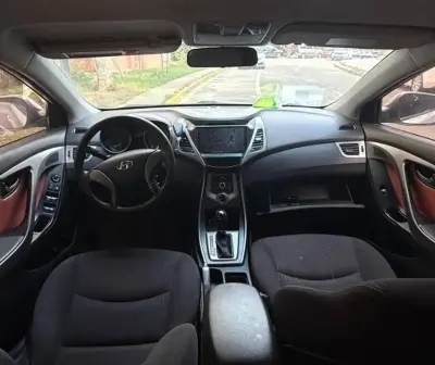 Hyundai Elantra, 2015