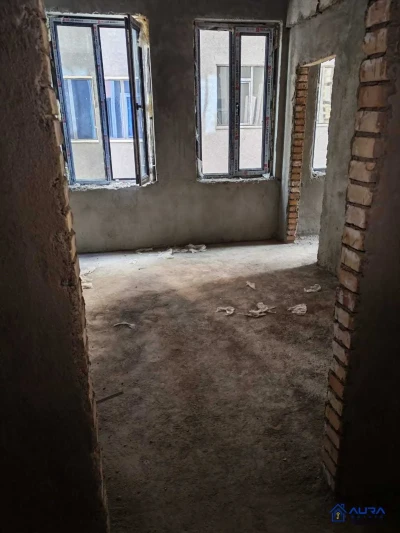 2-комн. квартира, 8 этаж, 58 м², Сино 102мкр — миниатюра 7