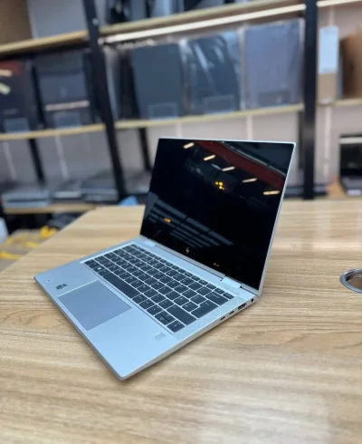 Ноутбук HP EliteBook 1030 G8