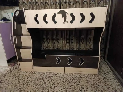 Двухъярусная кровать
