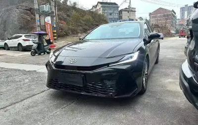 Toyota Camry, 2025