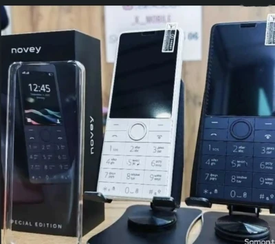 Novey SE 32 gb