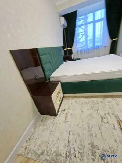 2-комн. квартира, 14 этаж, 83 м², И Сомони Спартак — миниатюра 8