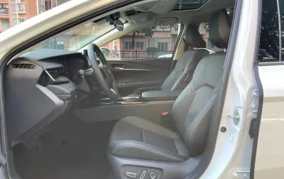 Toyota Camry, 2025