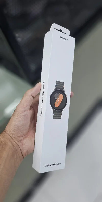 Смарт часы Galaxy Watch 7 LTE SM-L305F 40mm Green Case with Green Sport Band