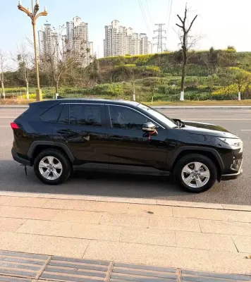 Toyota RAV 4, 2025