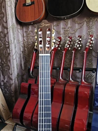 Классическая гитара Smiger LE-C1 — миниатюра 3