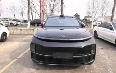 Li Auto (LiXiang) L9, 2025