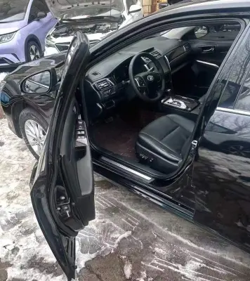 Toyota Camry, 2015