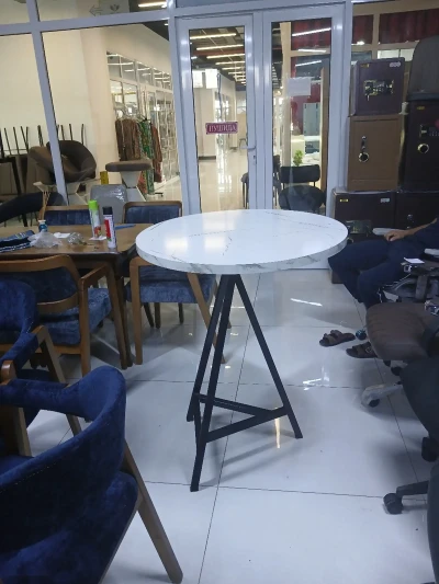 Стол