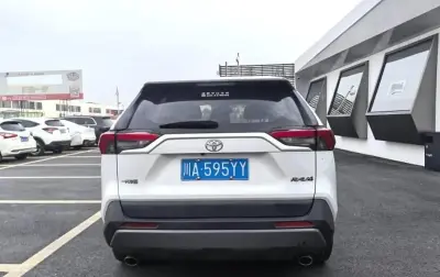 Toyota RAV 4, 2020